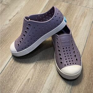 Native Shoes Jefferson Sugarlite Child Lavender purple Shoes Size C11 • EUC •